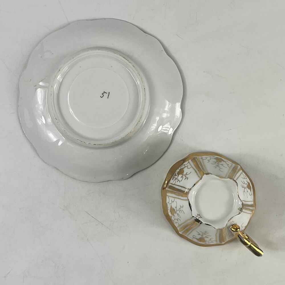 Vintage Gilded Demitasse Cup & Saucer Set Ornate Handle Gold Ivy Leaf Porcelain - Picture 8 of 14